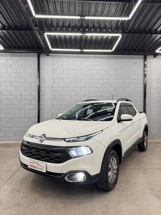FIAT TORO 1.8 16V EVO FLEX FREEDOM AT6 FIAT TORO 1.8 16V EVO FLEX FREEDOM AT6